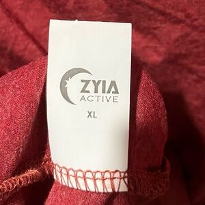 ZYIA Active Women's Red Tank Top​​​